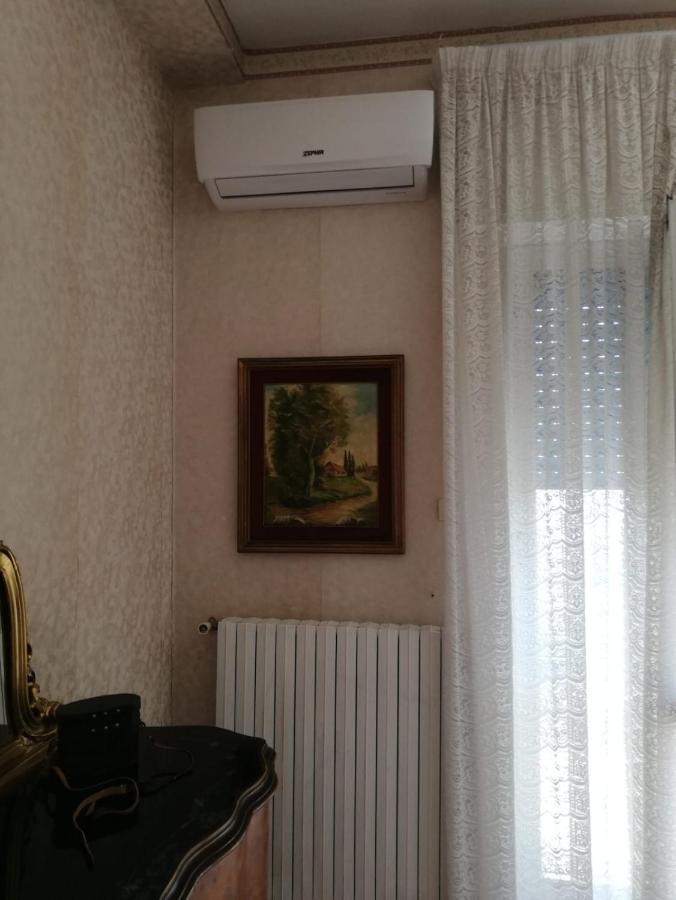 Napoli "Da Antonio" Apartamento Habitación foto